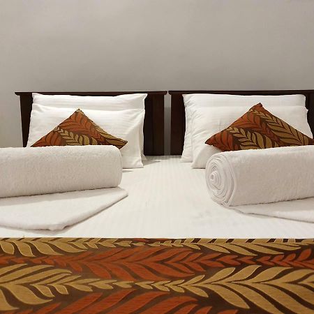 A&D Holiday Inn Anuradhapura Kültér fotó